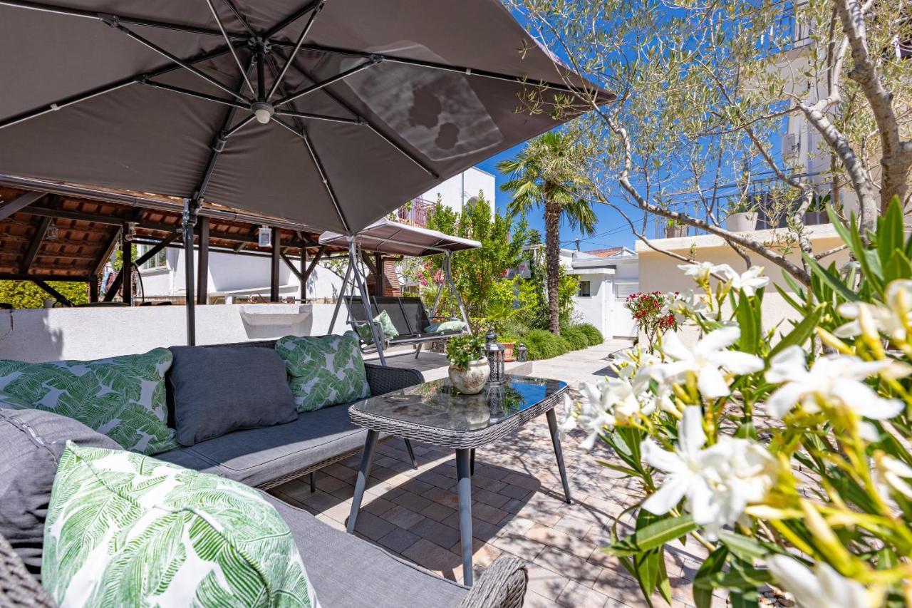 Apartment And Charming New In Vantacici *